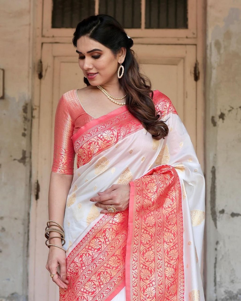 Red And White Banarasi Soft Silk Saree