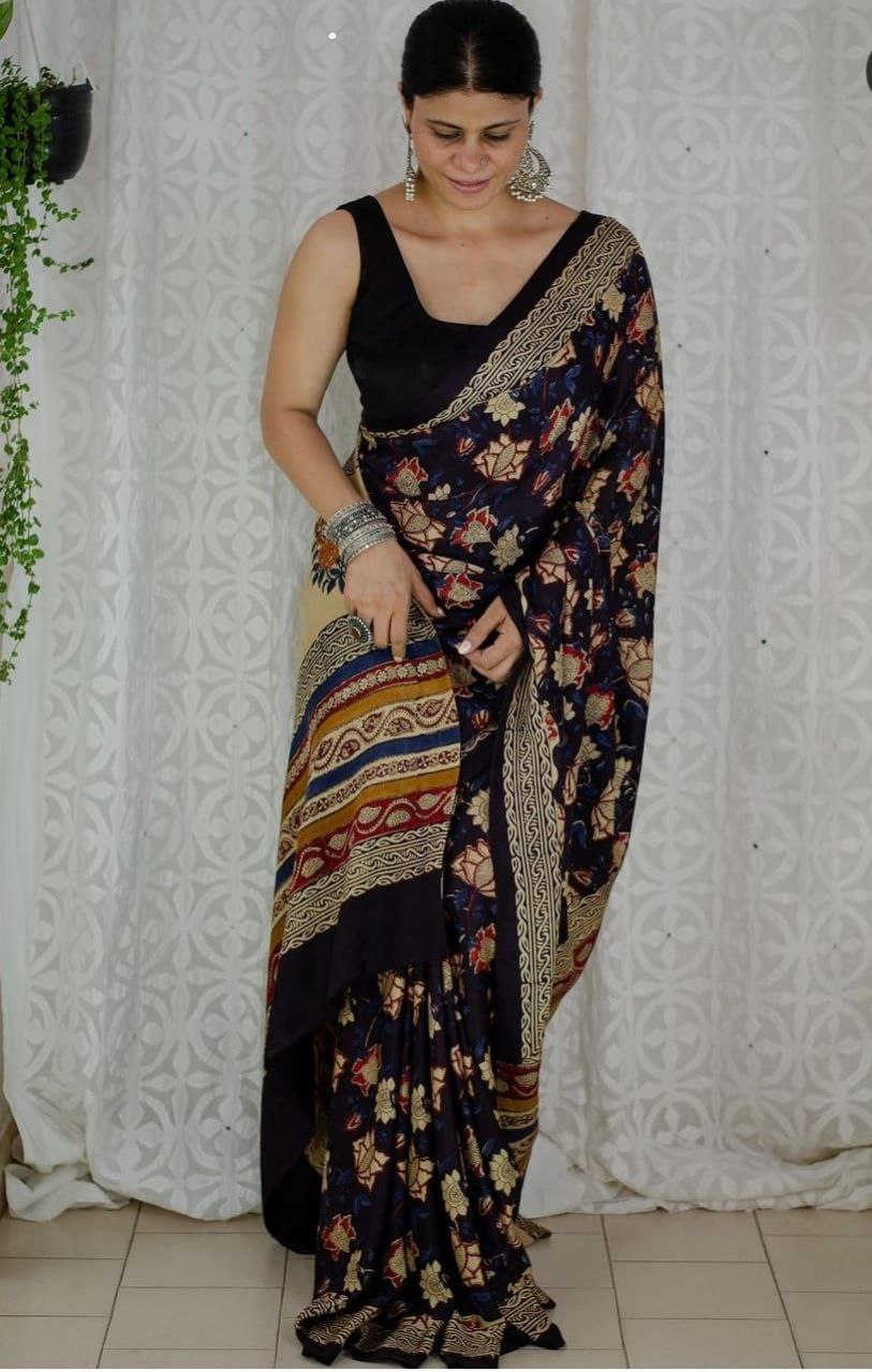 Beautiful Designer Original Cotton Saree With Digital Print