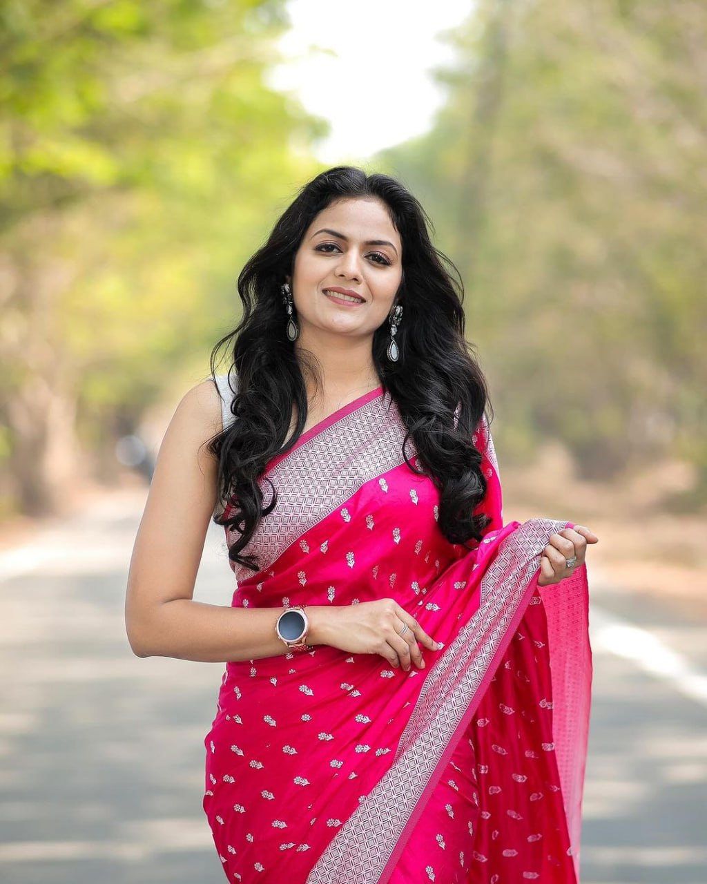 Flower Print Dark Pink  Saree with Tassels