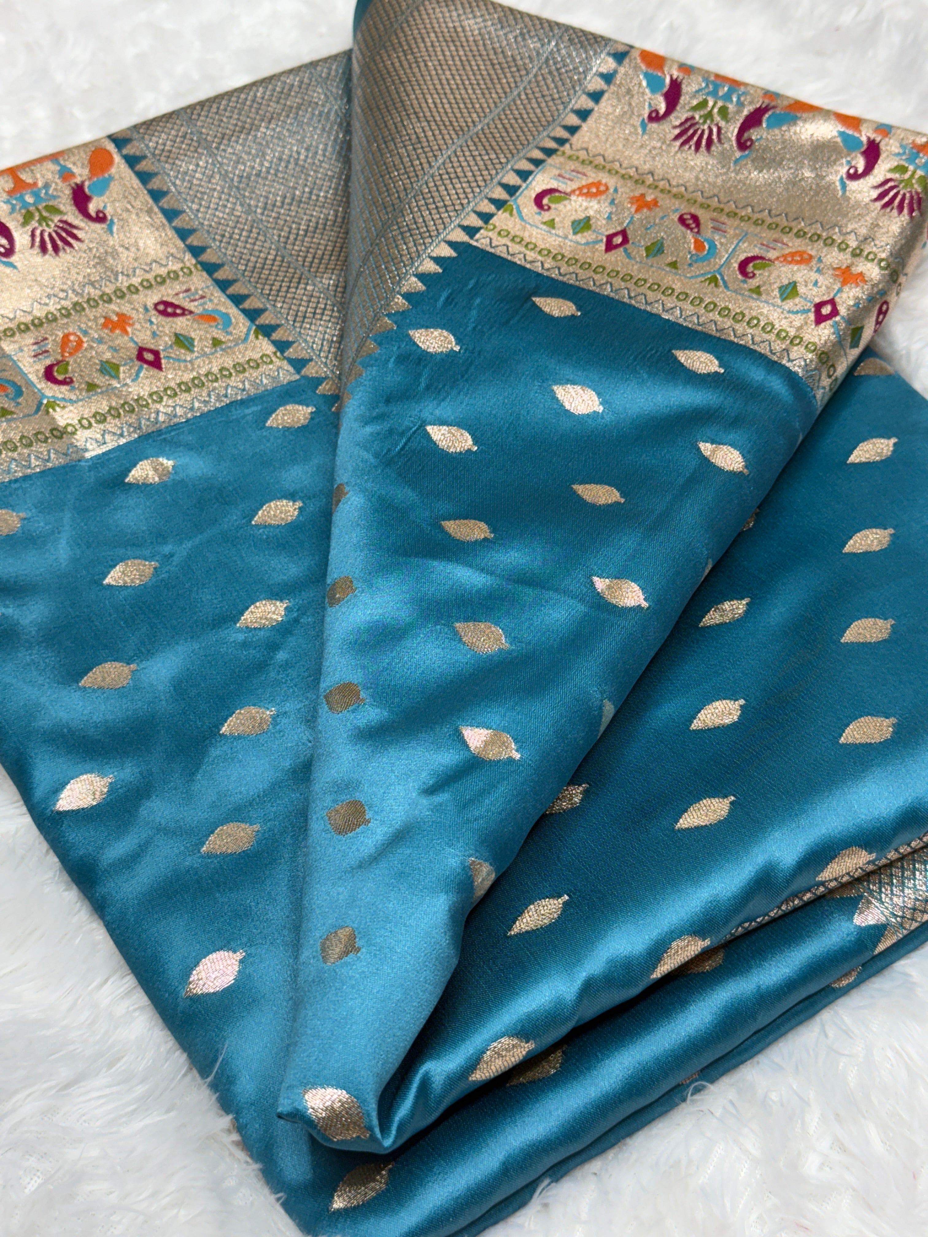 Mesmerising Mashru Satin Silk Banarasi Saree