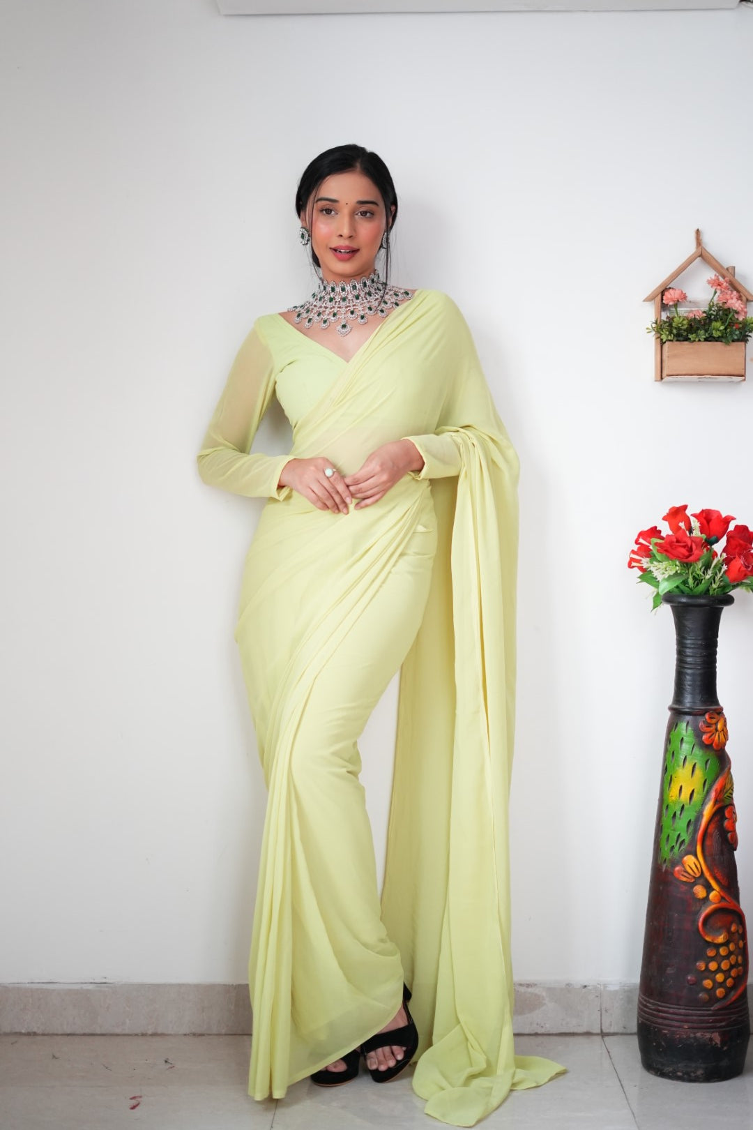 1-Min Georgette Ready To Wear Saree With Blouse Piece