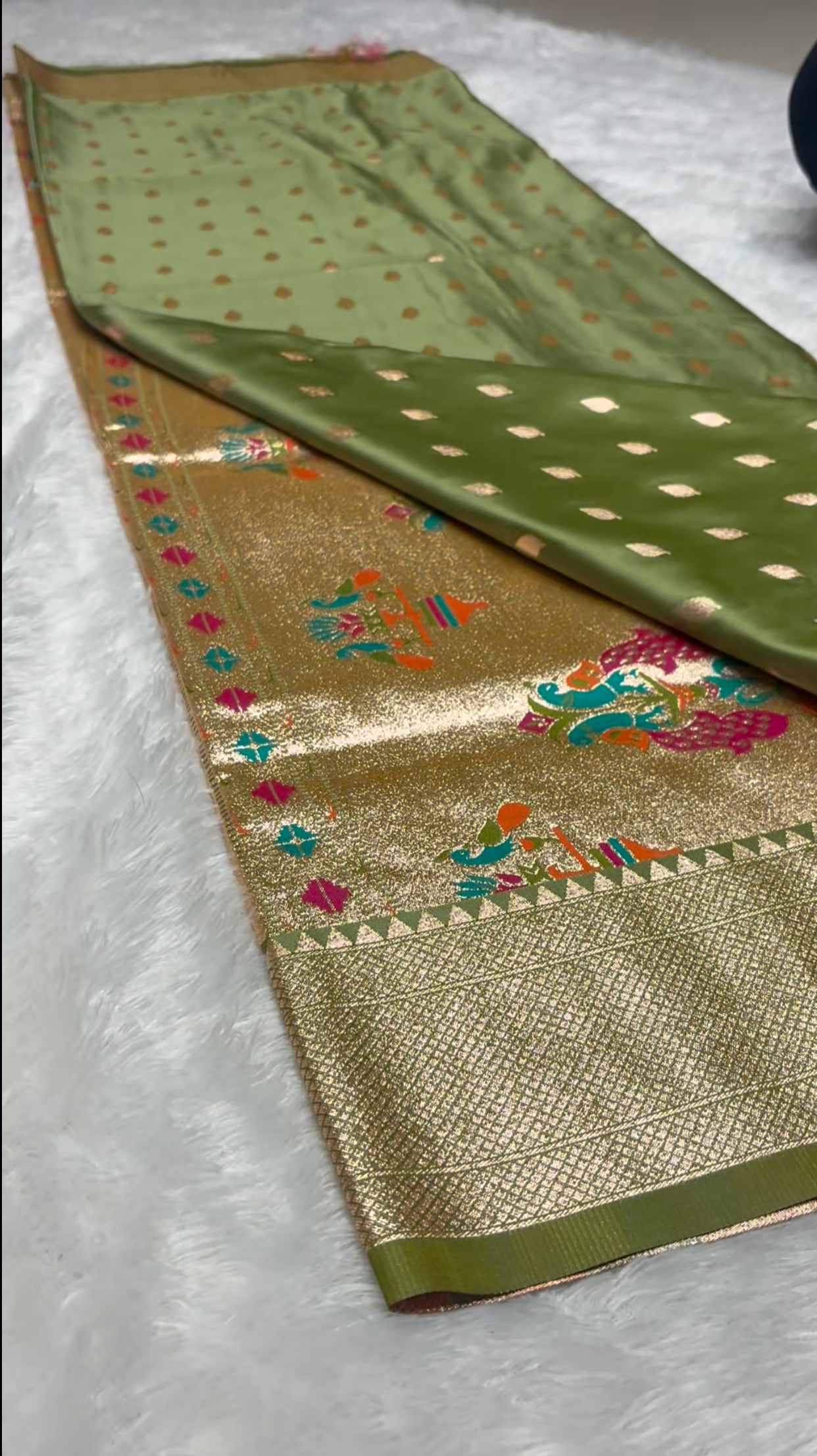 Mesmerising Mashru Satin Lemon yellow Silk Banarasi Saree