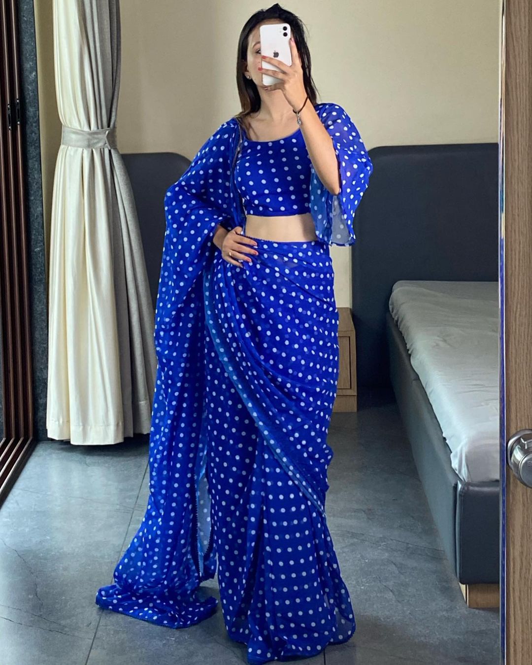 Embrocation 1-Minute Ready To Wear Blue Georgette Saree