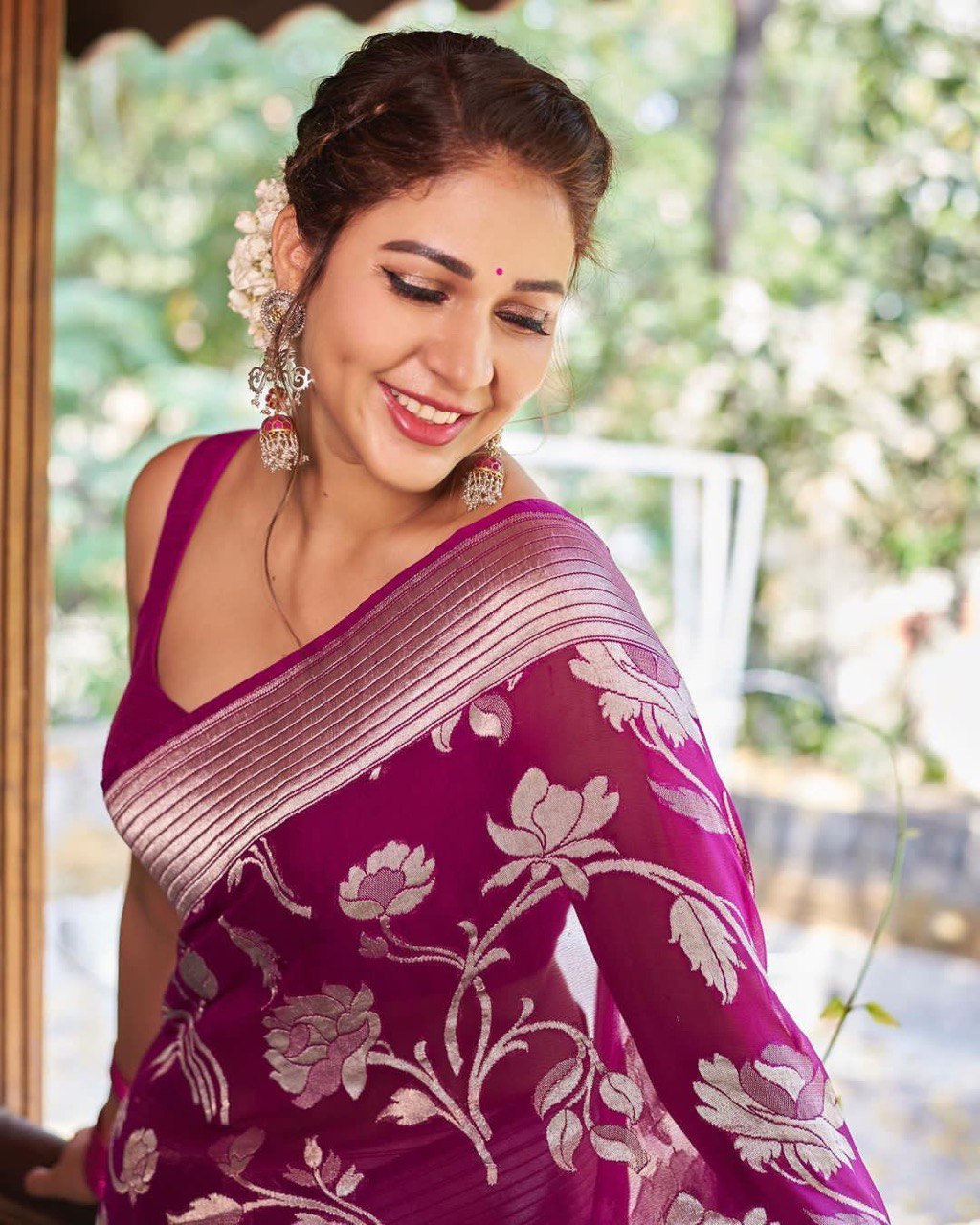 Purple Color Georgette Floral Litchi Silk Saree With Blouse Piece