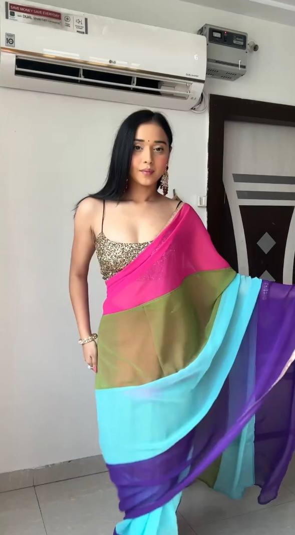 1-Min Georgette Ready To Wear Saree With Blouse Piece