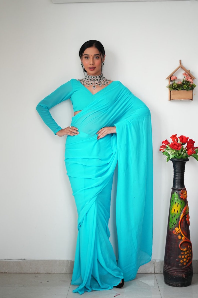 1-Min Georgette Ready To Wear Saree With Blouse Piece