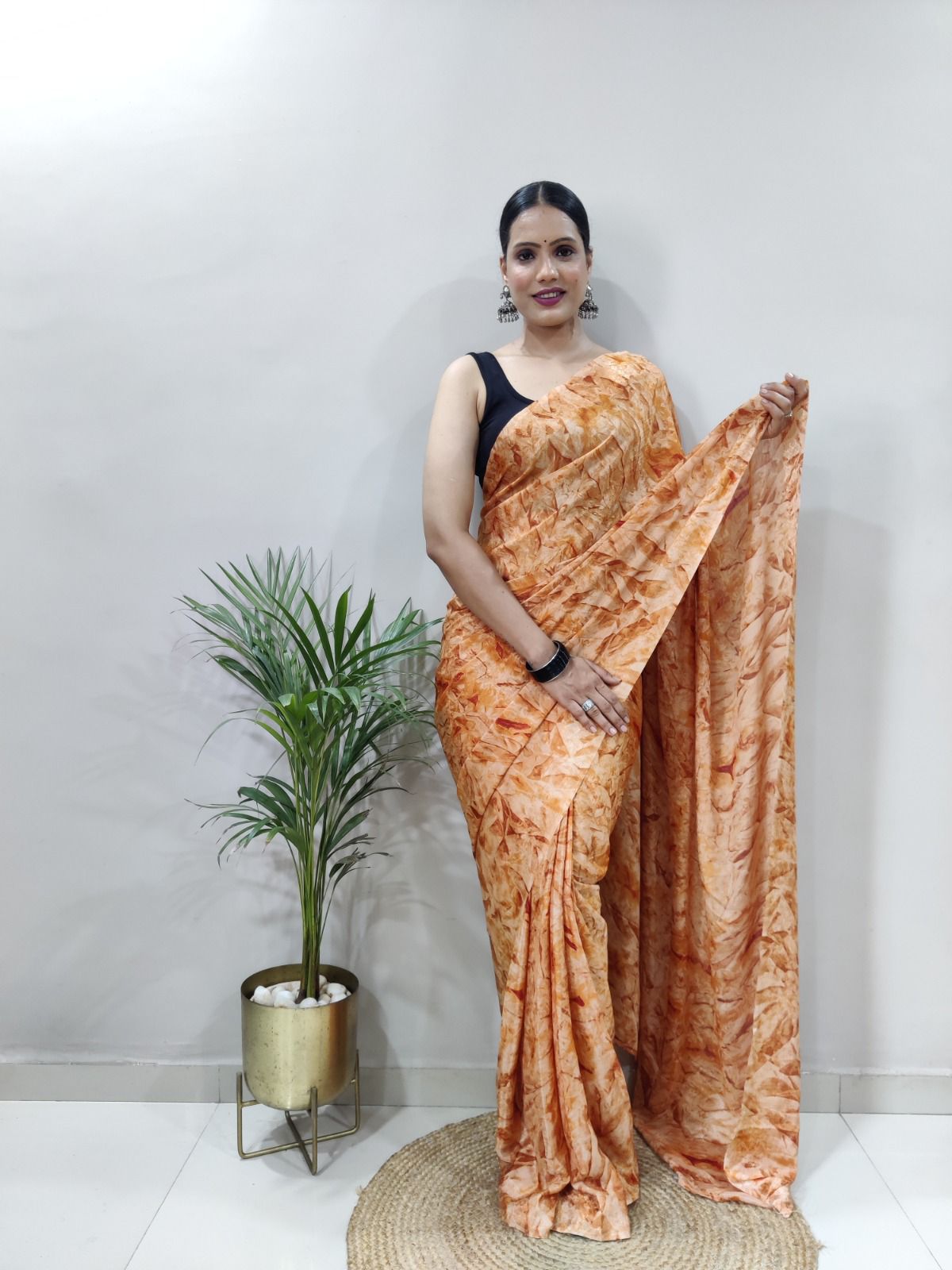 Party Wear 1-Min Georgette Ready To Wear Saree With Blouse Piece