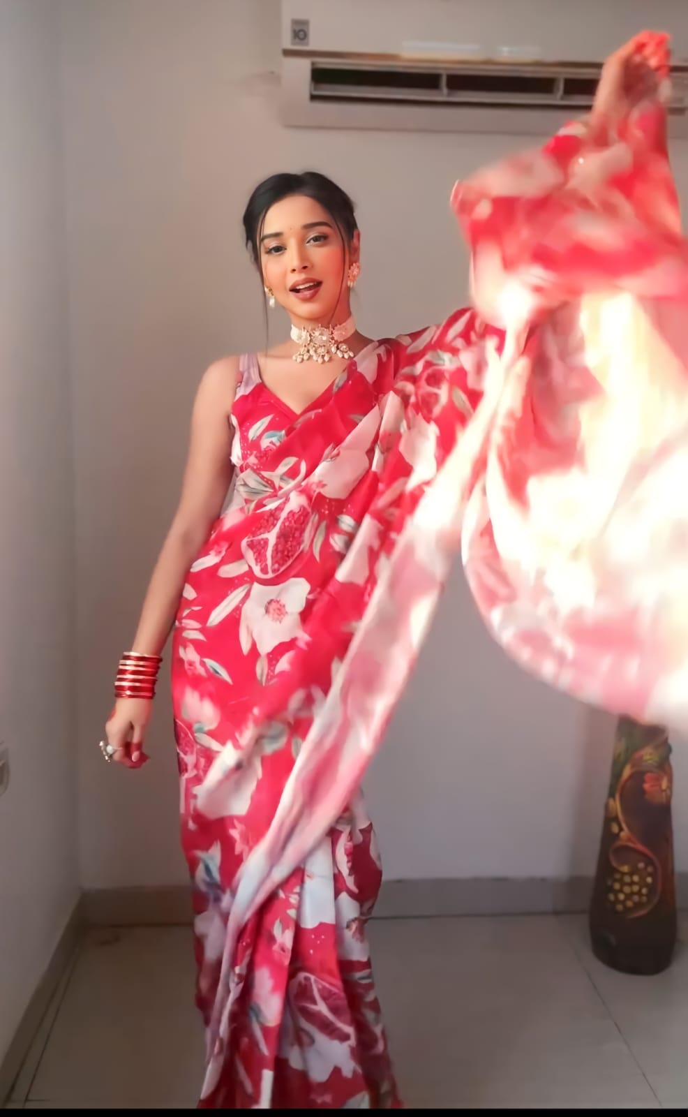 Red Colour 1-Min Georgette Ready To Wear Saree With Blouse Piece