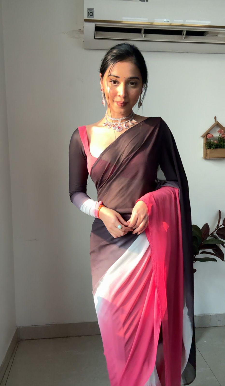 Resplendent 1-Minute Ready To Wear Black and Pink Georgette Saree