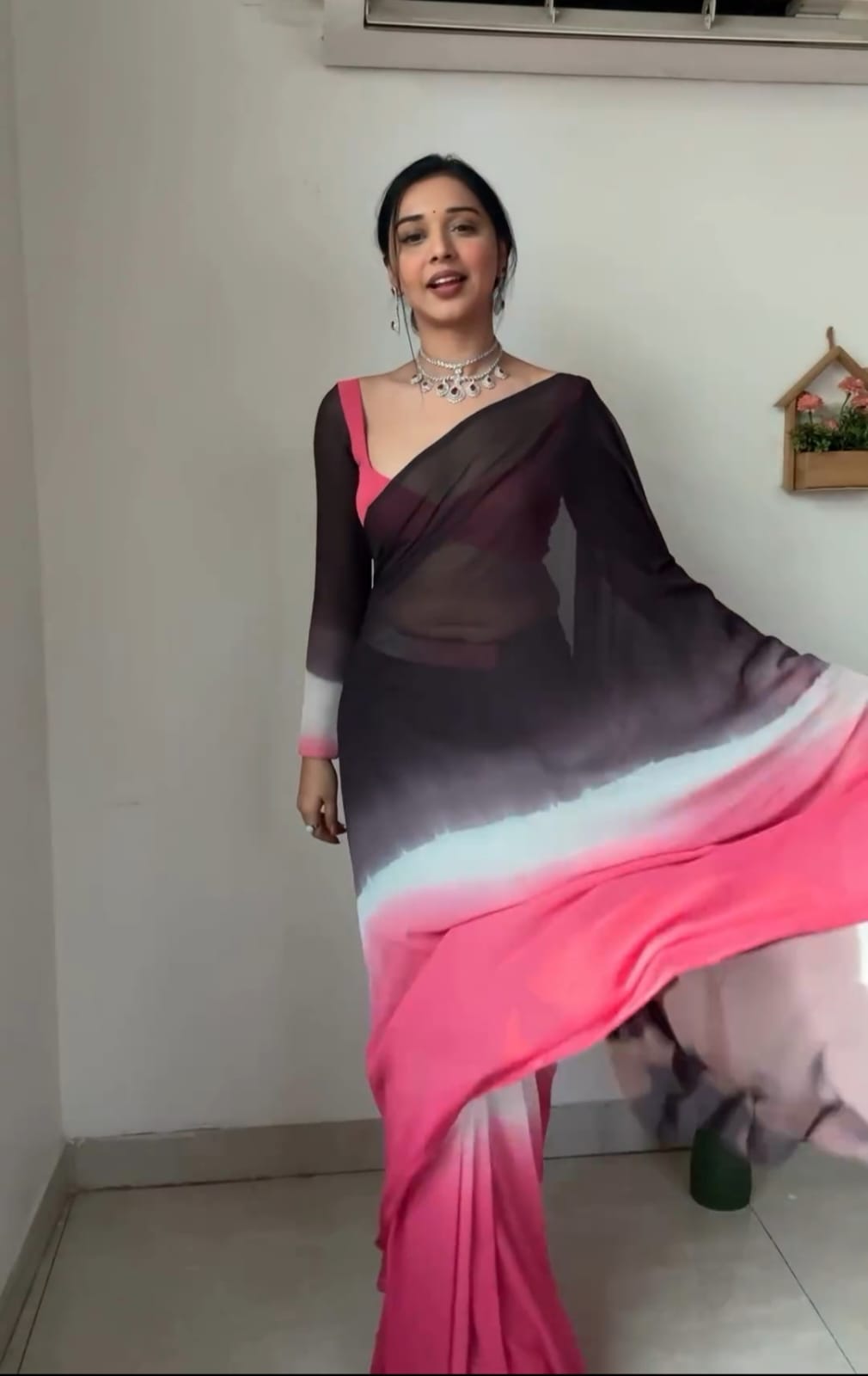 Resplendent 1-Minute Ready To Wear Black and Pink Georgette Saree