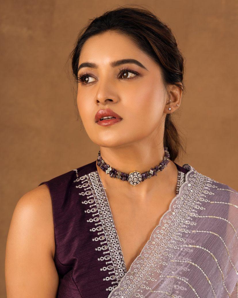 Embroidered, Dyed Bollywood Tissue Saree