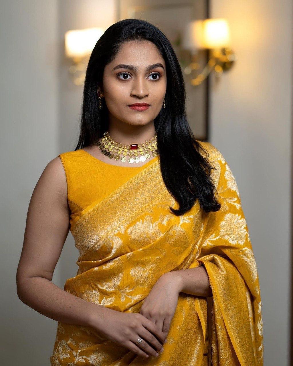 Best Banarasi Saree, Shubhmaira Soft Silk Saree With Attached Blouse