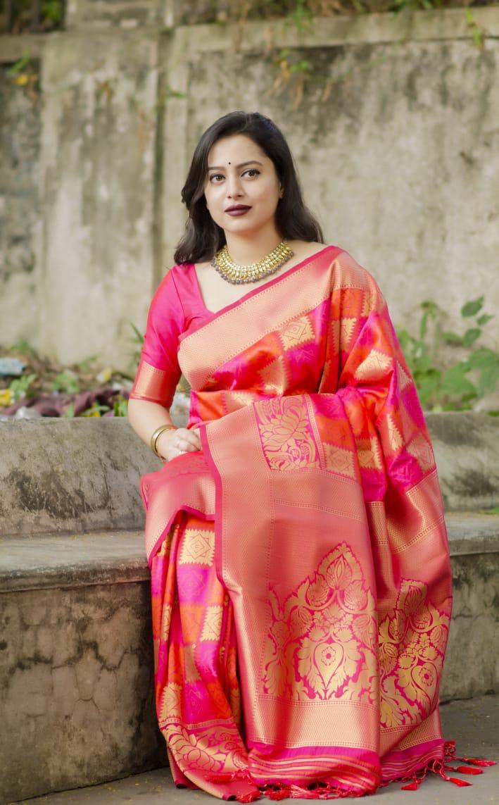 Red Zari Woven Traditional Saree