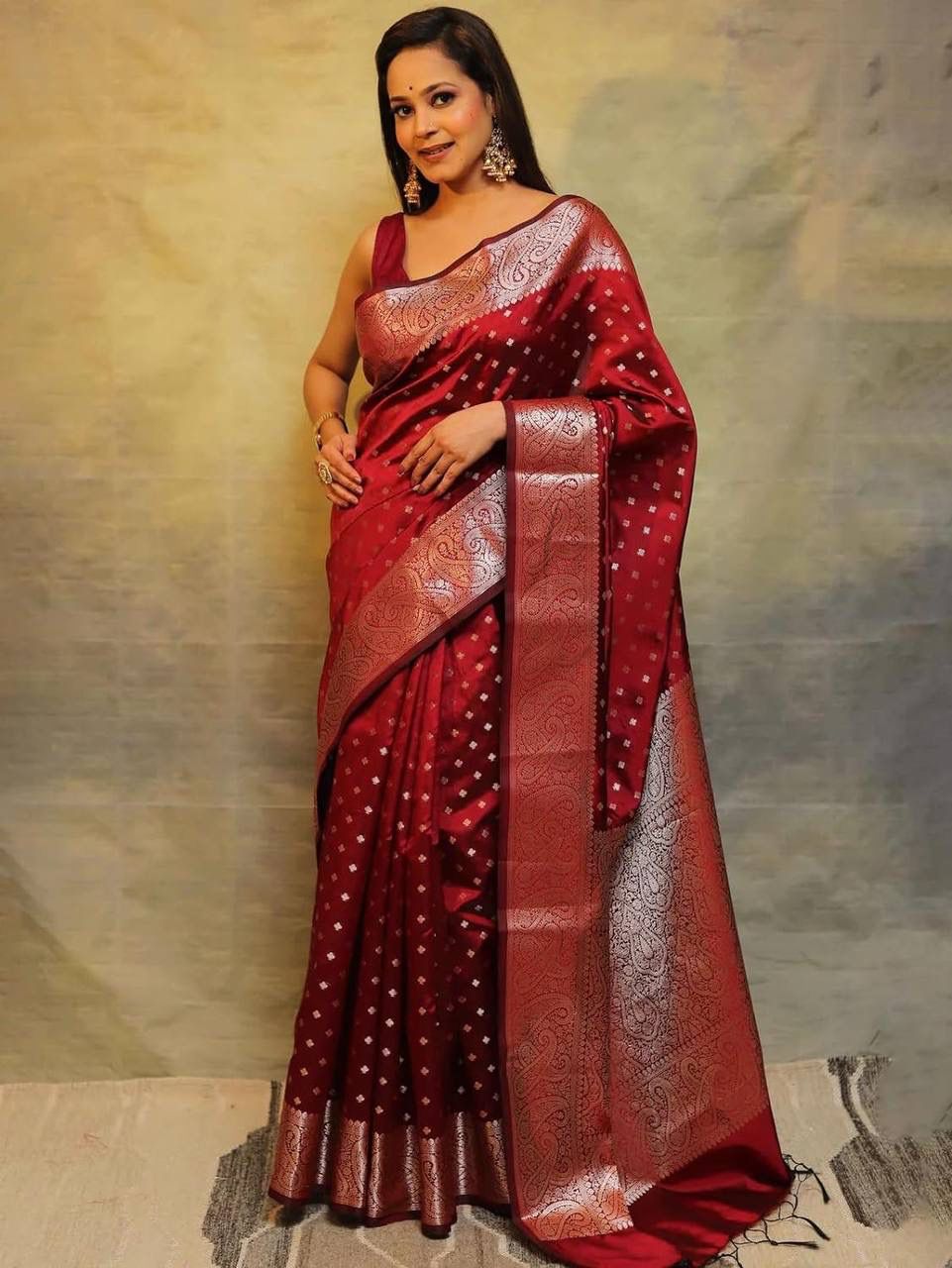 New Design Soft Lichi Silk Cloth Saree