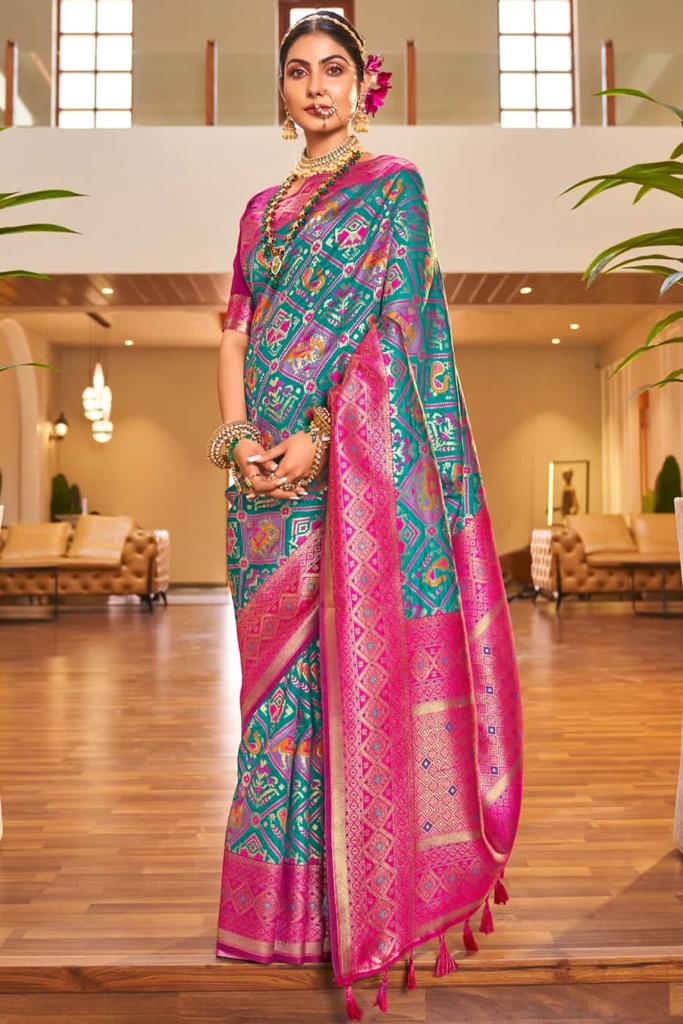 Banarasi Patola Silk Saree With Blouse Piece