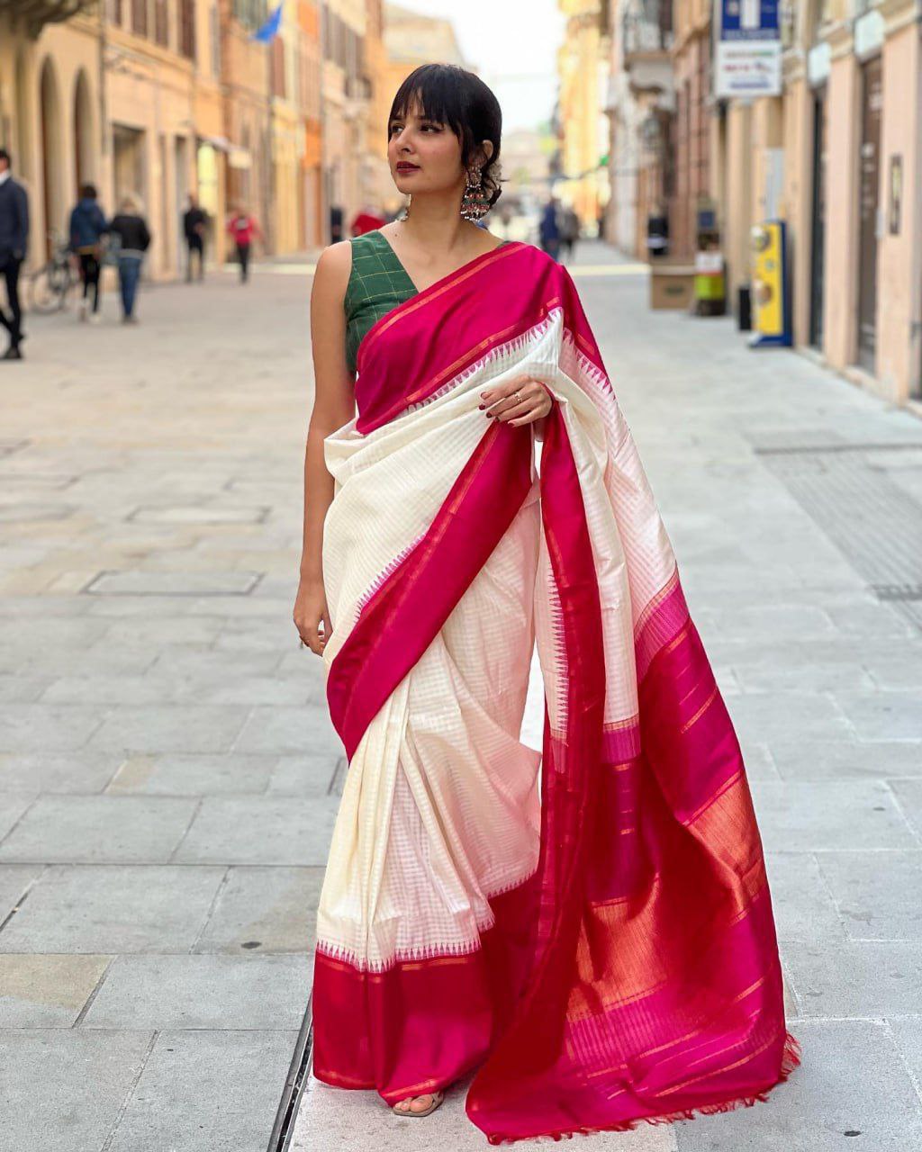 Beautiful Art Silk Jacquard Border Saree