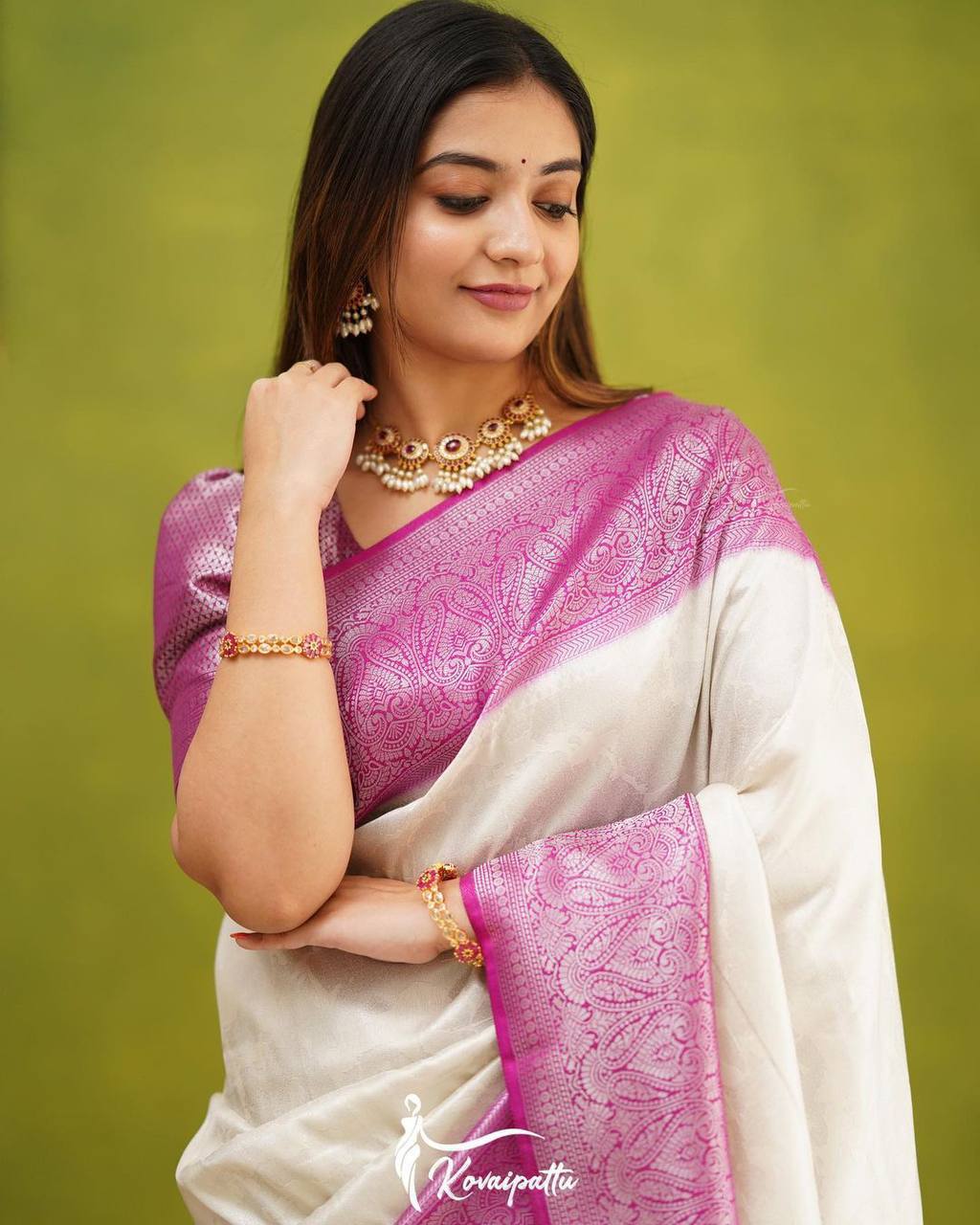 Pink Banarasi Silk Saree with Contrast Border