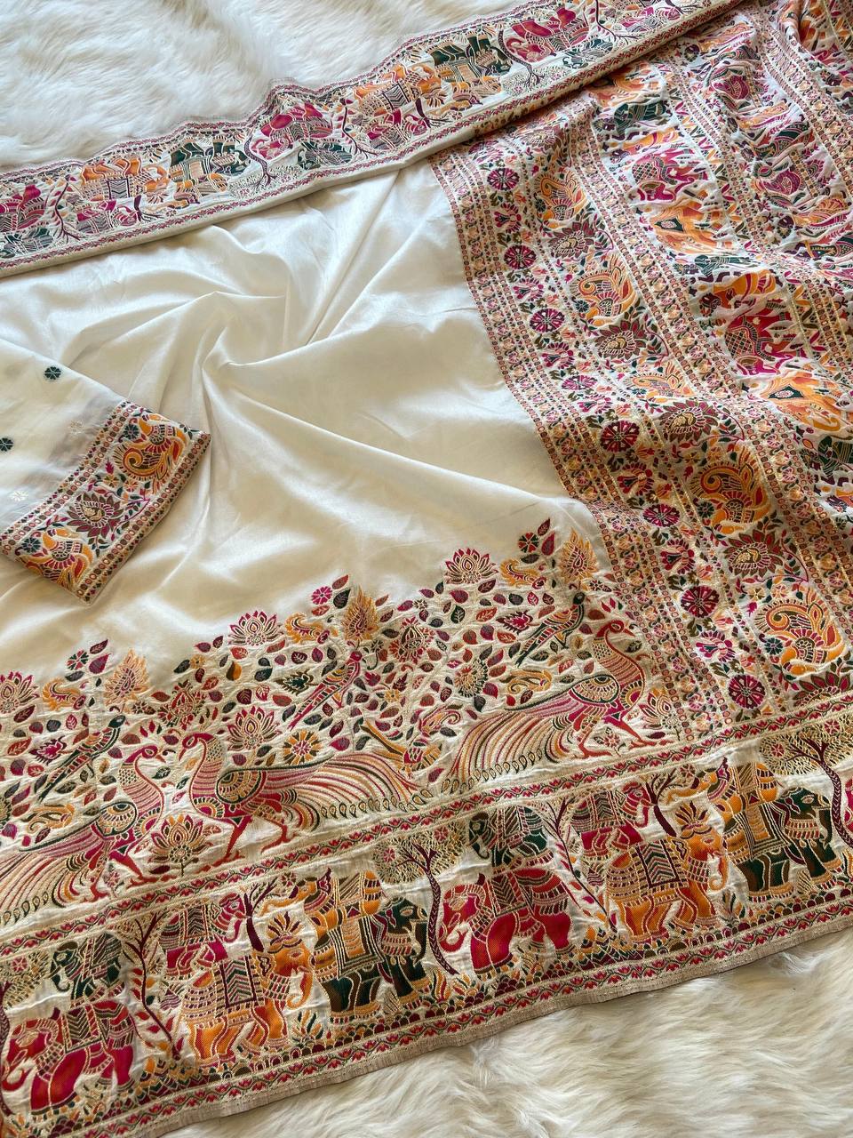 Redolent Rajwadi Pashmina  Saree With Embrocation Blouse Piece - OFF WHITE