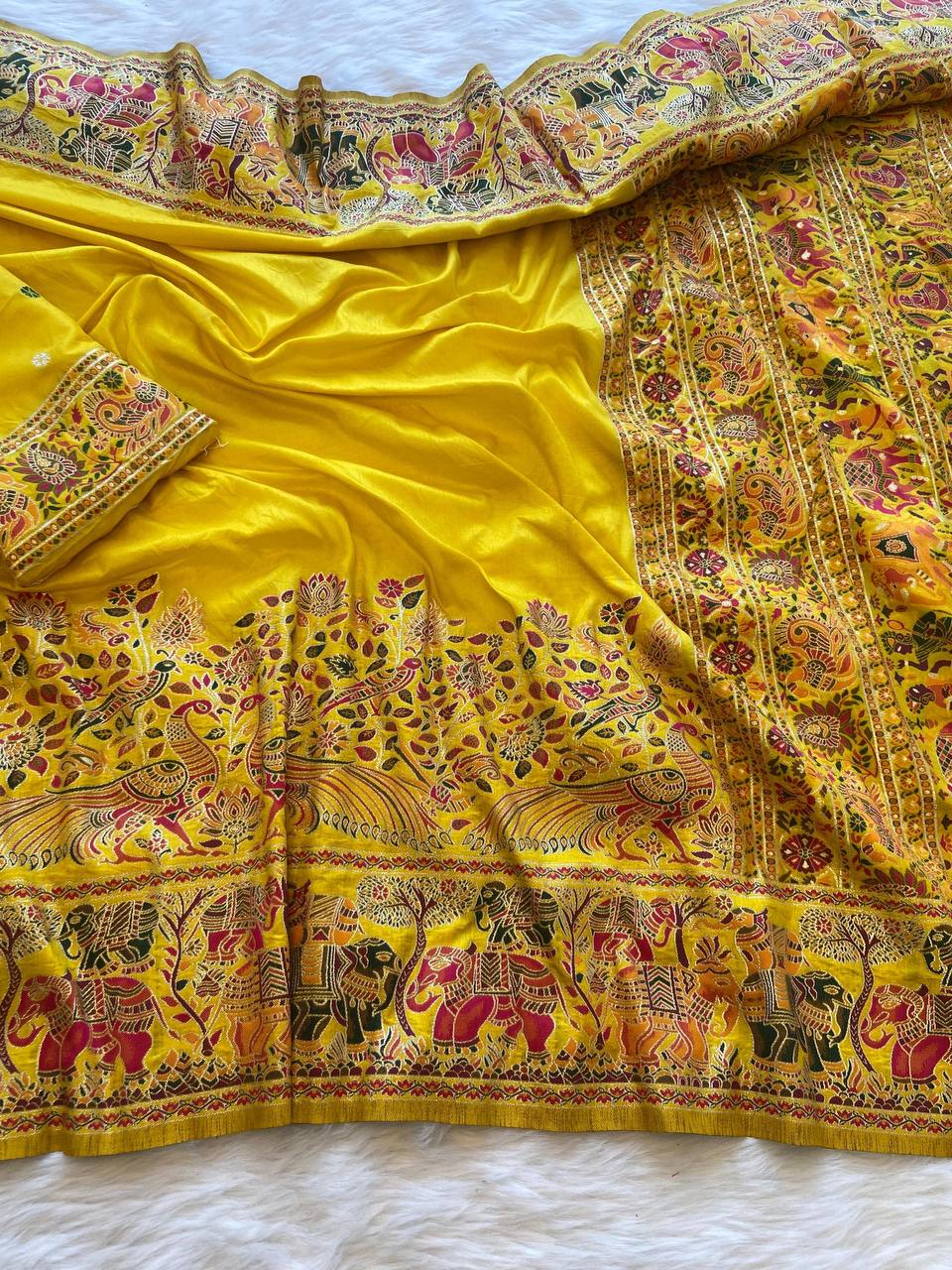 Redolent Rajwadi Pashmina  Saree With Embrocation Blouse Piece - YELLOW