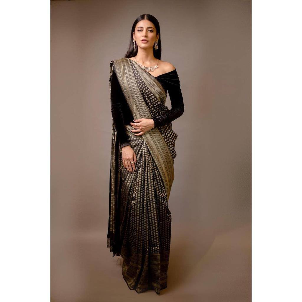 Stylish Black Colour Banarasi Litchi Silk Saree With Blouse Piece