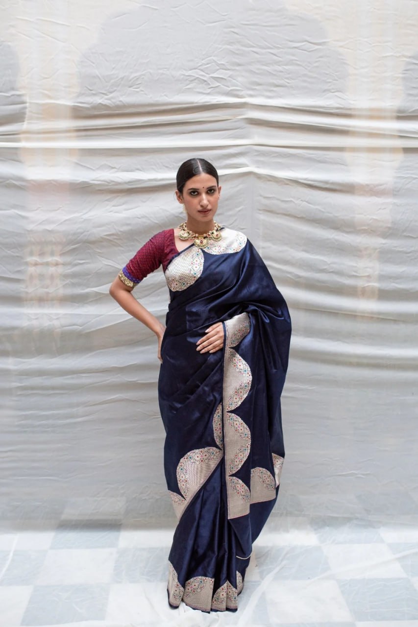 Blue Colour Banarasi Litchi Silk Saree With Blouse Piece