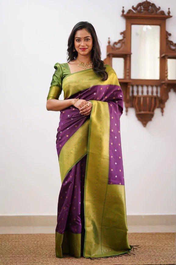 Lavender Color Banarasi Litchi Silk Saree With Blouse Piece